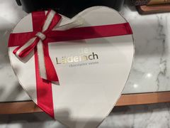 -Laderach 莱德拉(上海环贸iapm店)