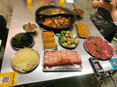 -鹿鸣山草本茶香火锅(园西路店)