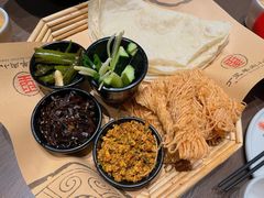 故乡风情-丁里羊肉小镇(滨湖旗舰店)