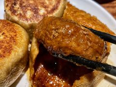 -清真吴记门钉肉饼·喜多利
