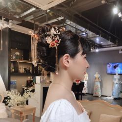 -艾米丽婚纱礼服