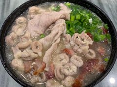 文胸粉-鑫馨餐厅