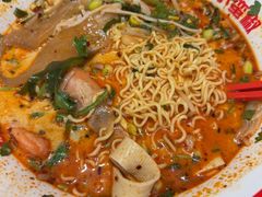 -小蛮椒麻辣烫·麻辣拌(青浦宝龙店)