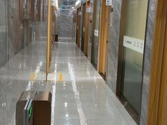 -上海仁爱医院口腔科 · 种植