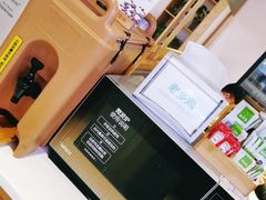 -老乡鸡(亚夏汽车城同创科技园店)