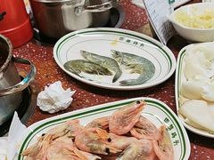 -四囍码头海鲜烧烤自助火锅(外滩南京东路悦荟广场店)