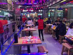 -八条友鲜货烧烤·脆皮烤鱼(石岩旗舰店)