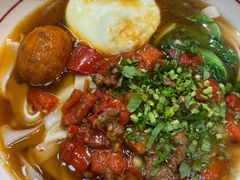 霸蛮小炒肉米粉-呷佬·长沙手工米粉(金沙江路店)