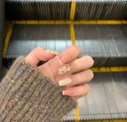 -ZX·美睫设计师汇聚店