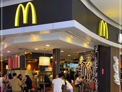 门面-麦当劳(城西银泰店)