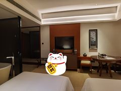 -三亚湾海居铂尔曼度假酒店