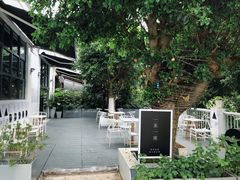 -ADO KAFE(大学城店)