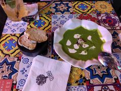 -LESCEDARS Brasserie Bistro香柏树