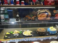 面包甜点陈列柜-DQ·蛋糕·冰淇淋(苏州中心店)
