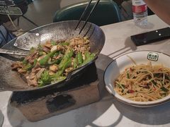 -费大厨辣椒炒肉(黄兴中心广场店)