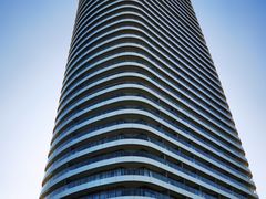 -瑰丽酒店·海吧·天际下午茶·现场DJ·天台酒吧