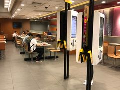 -麦当劳(秣陵路店)
