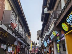 -南门头上美食街