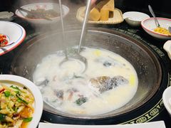 -陈大锅·岳阳鱼馆·地道岳阳菜(美食街店)