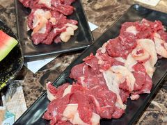 -牛里牛气· 榴莲海鲜鲜牛肉自助火锅·烤肉(横岗店)