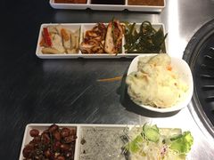 -韩聚屋韩国烤肉餐厅(新北万达店)
