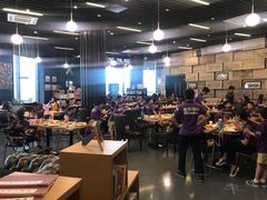大堂-汽车博物馆主题餐厅