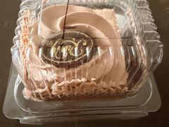 -红宝石·鲜奶小方·海派西点房(控江店)