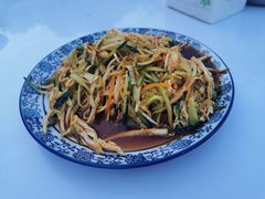 家常凉菜-土灶台东北大块肉烧烤(风景城邦店)