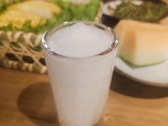 -湊湊火锅·茶憩(杭州湖滨银泰in77店)