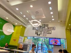 大堂-佰搭果·广式茶餐厅(西华路店)