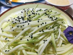 沙拉葫芦丝-大海碗·京菜炸酱面(雍和宫店)