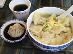 -笑来喜馄饨小笼工坊店(湖滨街店)