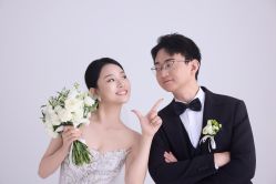 -秦皇岛我和你婚纱摄影工作室