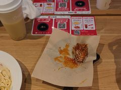 -必胜客(WOW昙华林店)
