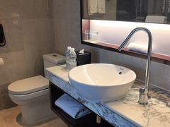 -上海龙之梦万丽酒店