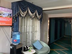 -优嘉酒店(长沙万家丽广场人民东路地铁站店)