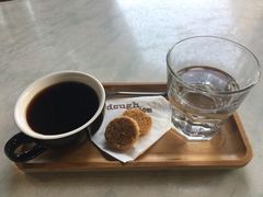 -Dough&Joe团憩(瑞虹天地月亮湾店)