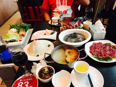 -小天鹅火锅·一线江景洪鼎旗舰店(洪崖洞店)