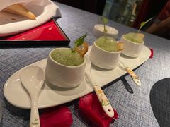 蒜蓉蜗牛-弦月窗LUNETTE BY AMANDA(复兴路店)