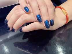 -进巍美甲美睫