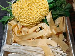 -杨老头鲜货烧烤(太古里店)