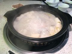 霸气竹笙王猪肚鸡-顺德公广东猪肚鸡·煲仔饭(白石洲店)