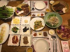 配烤肉小菜-紫霞门韩国料理烤肉(深南东路店)