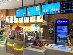 -大光明丽星VIP影城(昌里路杜比全景声店)