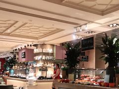 -咖啡苑自助餐厅·中国大饭店