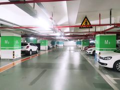 -龙湖虹桥天街-停车场