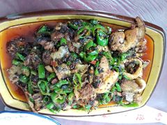 芽菜回锅肉-邓氏三烘家常菜(安顺总店)