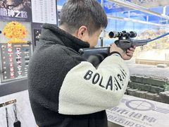 -都市枪神实弹射击俱乐部
