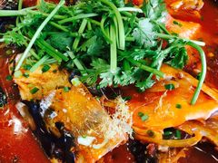 -魏铭鱼头捞饭(晋阳路店)