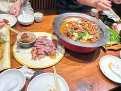 -德彪酒馆围炉串串